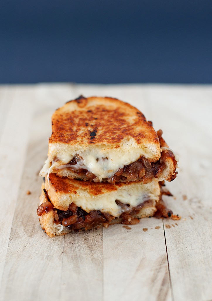 20 of the best  grilled cheese recipes, there is something for everyone! #grilledcheese #sandwich #recipe